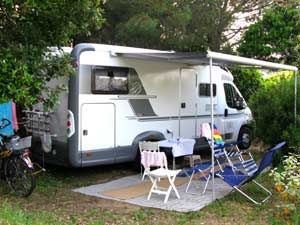 Empl-Camping-Car